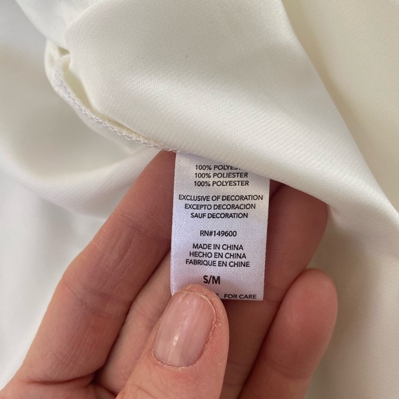 NET Flora Nikrooz Satin & Lace Robe - Picture 8 of 8